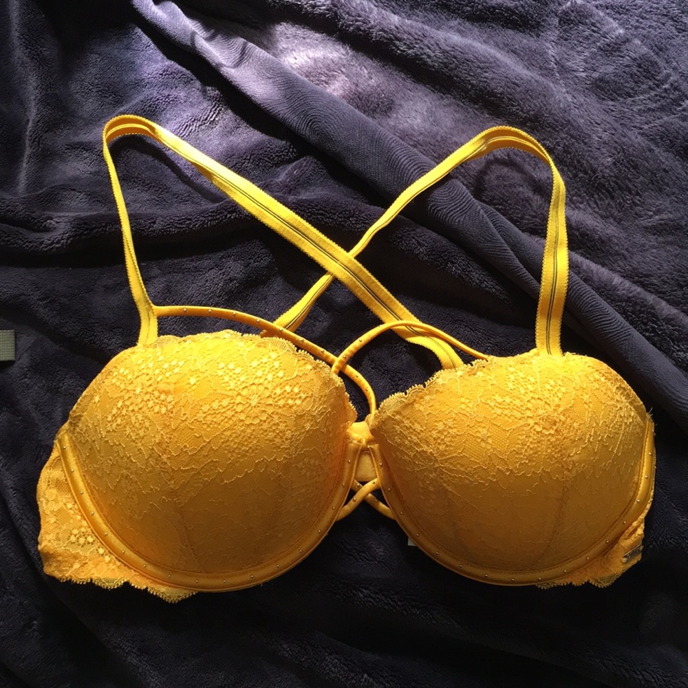PINK date bra